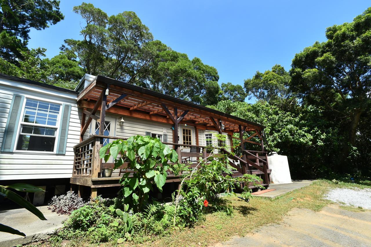 Panorama Ocean View Cottage Motobu Esterno foto