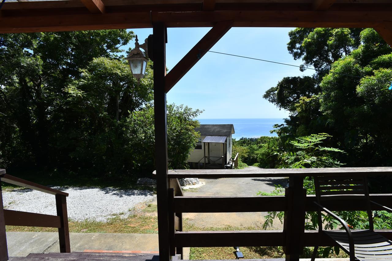 Panorama Ocean View Cottage Motobu Esterno foto