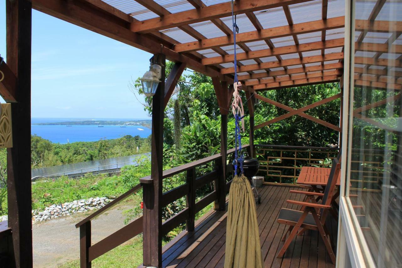 Panorama Ocean View Cottage Motobu Esterno foto